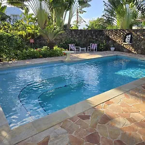  Hébergement de vacances Fare Le Flamboyant Polynésie française
